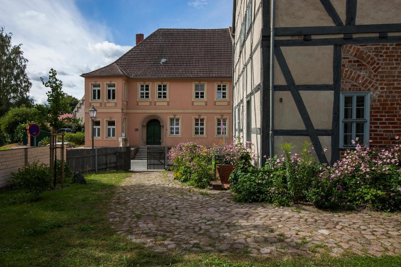 Ringhotel Schloss Tangermunde Exterior photo